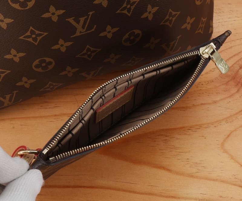 LV Shopping Bags